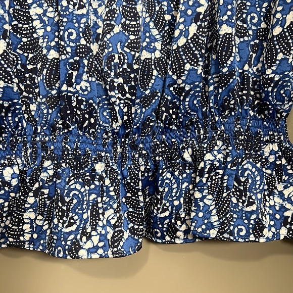 Michael Kors Blue Paisley Top EUC - Picture 4 of 7